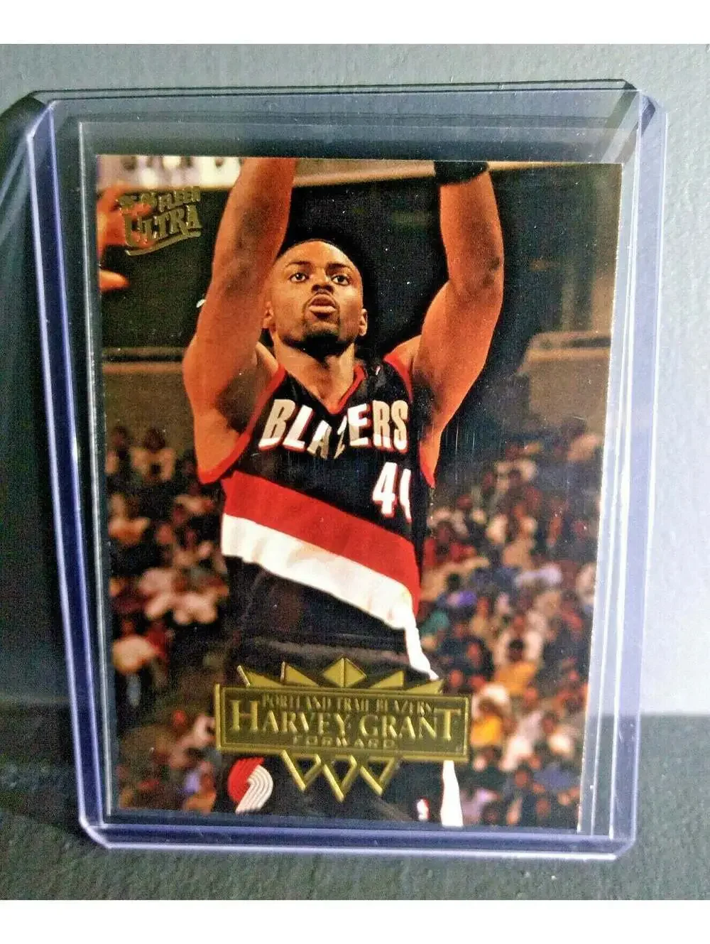 1995-96 Harvey Grant Fleer Ultra #148 Basketball Card